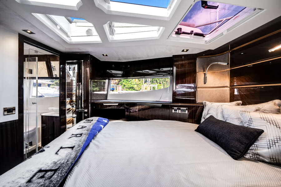 50ft Galeon Yacht For Sale