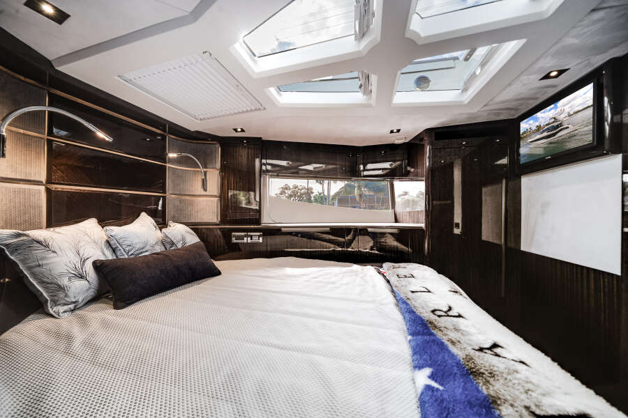 50ft Galeon Yacht For Sale