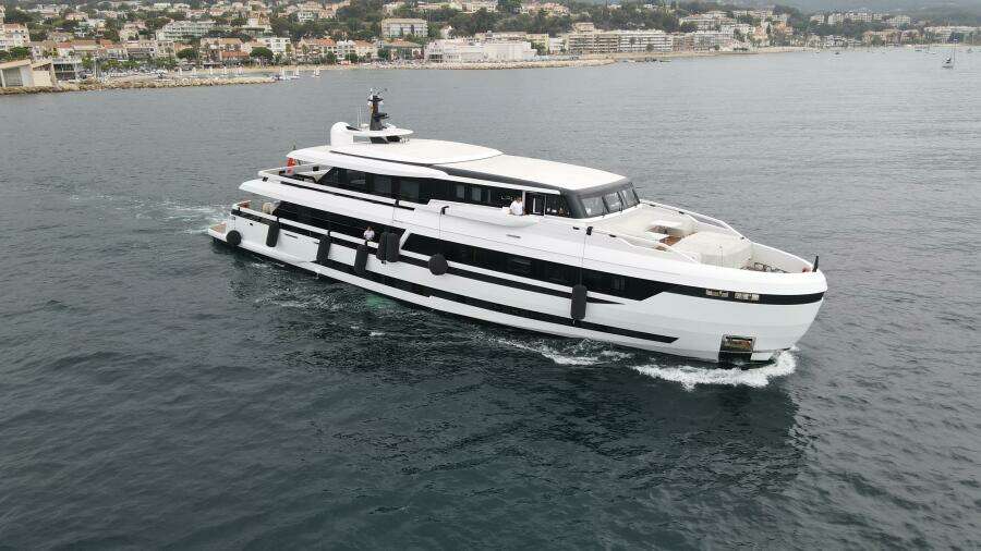 129ft Extra Yachts Yacht For Sale 129ft Extra Yachts Yacht For Sale