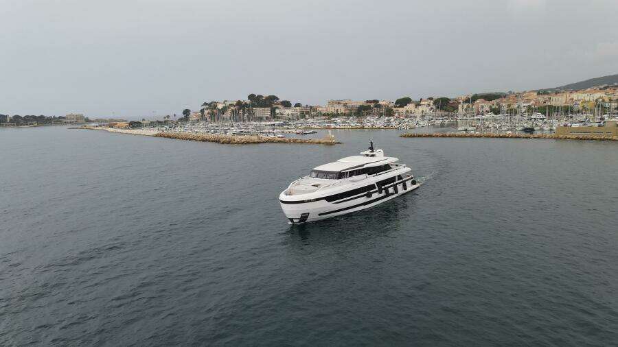 129ft Extra Yachts Yacht For Sale 129ft Extra Yachts Yacht For Sale