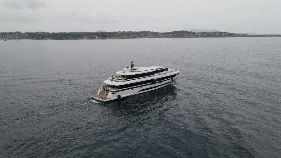129ft Extra Yachts Yacht For Sale 129ft Extra Yachts Yacht For Sale
