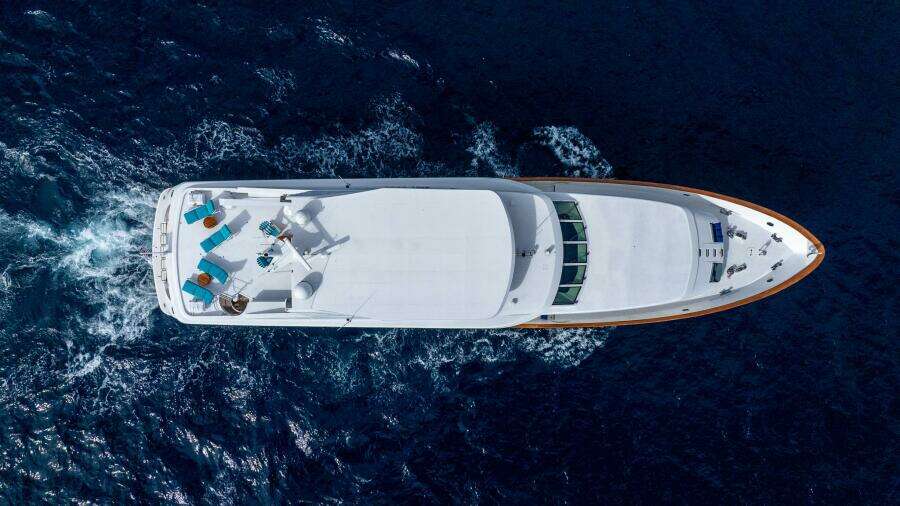 DIRT POOR 118ft Trinity Yachts Yacht For Sale