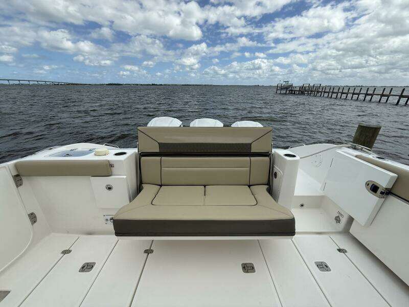 36ft Pursuit Yacht For Sale