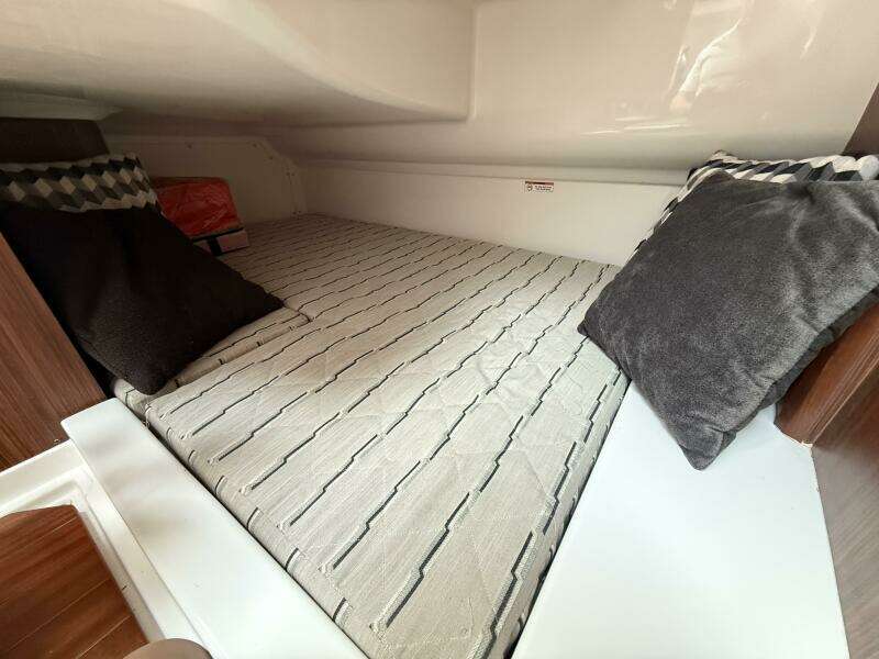 36ft Pursuit Yacht For Sale