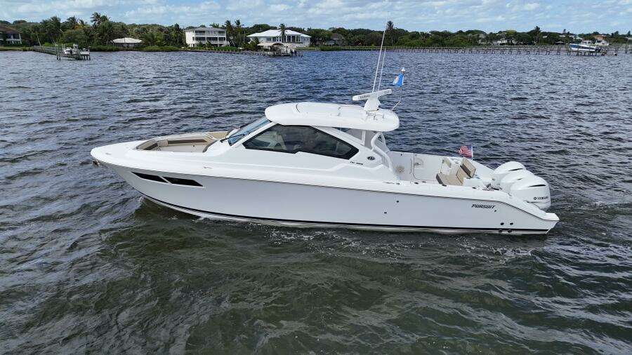 36ft Pursuit Yacht For Sale