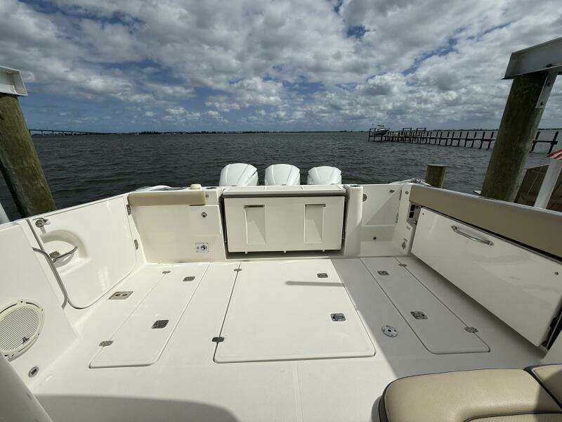 36ft Pursuit Yacht For Sale