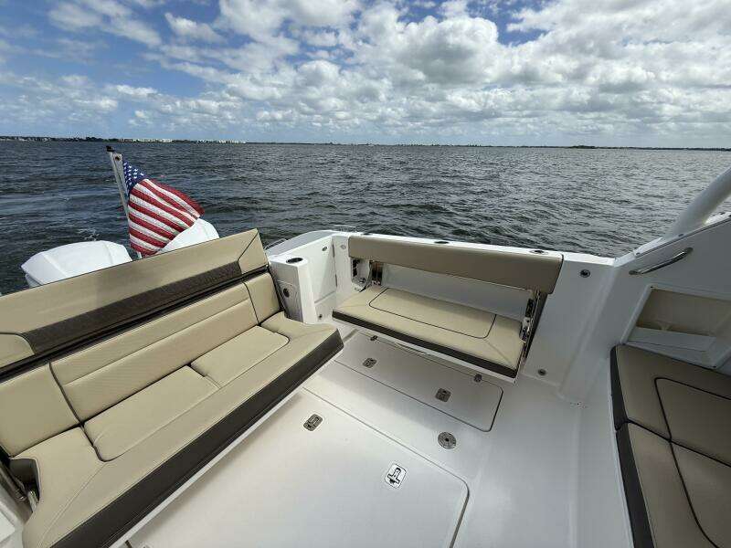 36ft Pursuit Yacht For Sale