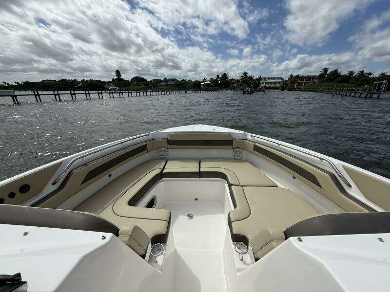 36ft Pursuit Yacht For Sale