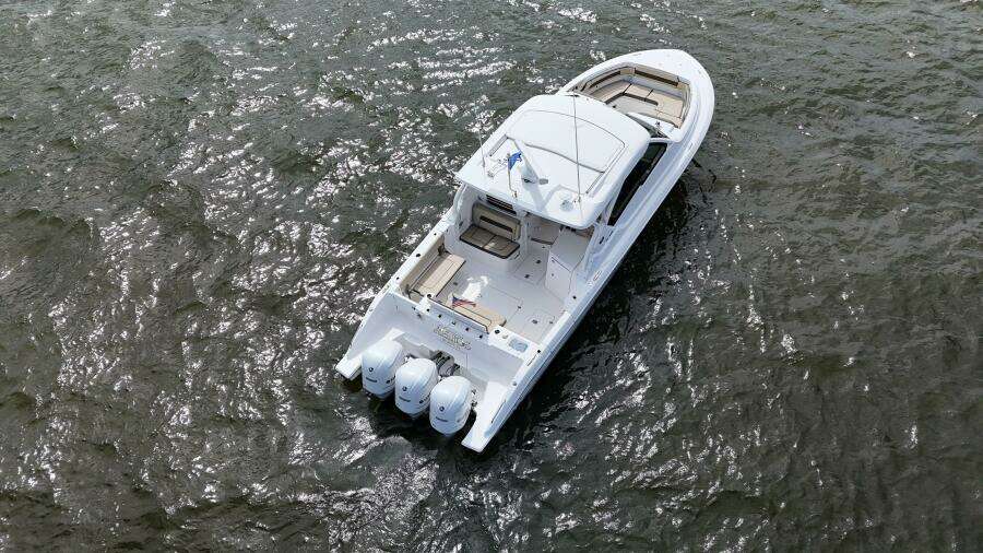 36ft Pursuit Yacht For Sale