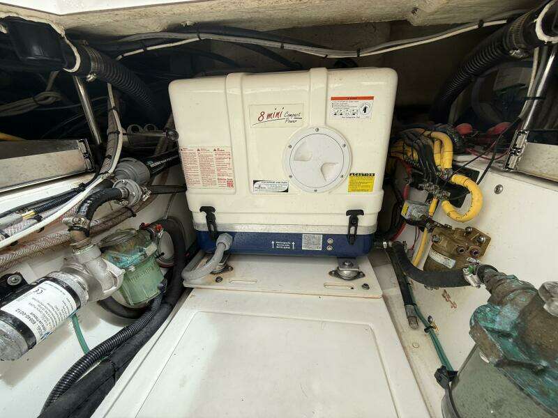 36ft Pursuit Yacht For Sale