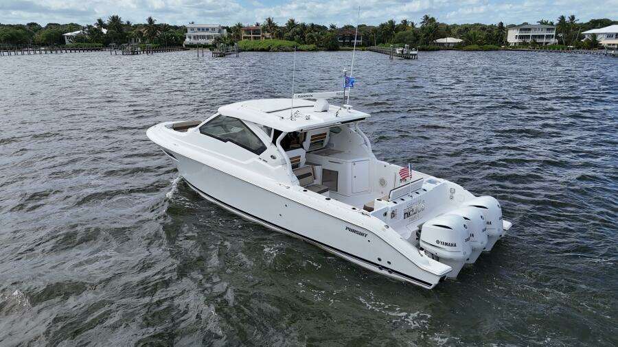36ft Pursuit Yacht For Sale