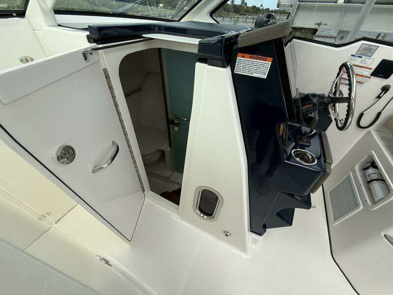 36ft Pursuit Yacht For Sale