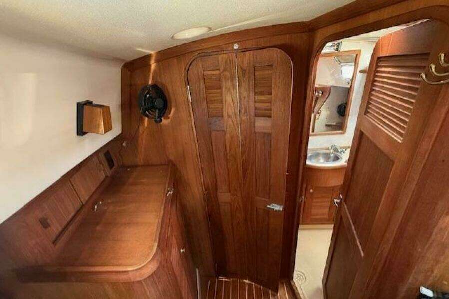 37ft Island Packet Yacht For Sale