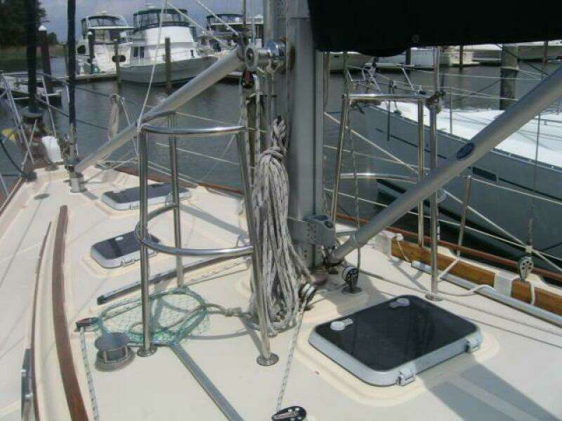 Aspri Mera 35ft Island Packet Yacht For Sale
