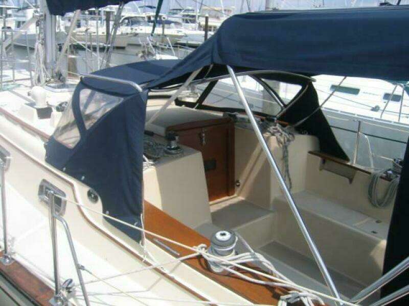 Aspri Mera 35ft Island Packet Yacht For Sale