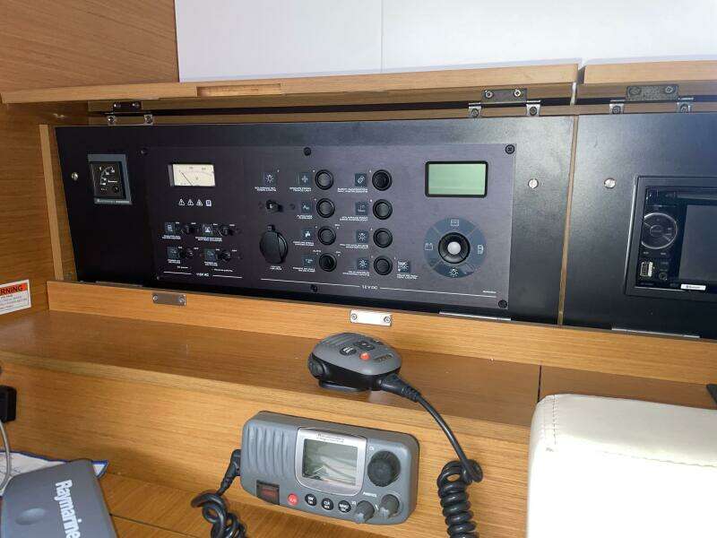 50ft Jeanneau Yacht For Sale 50ft Jeanneau Yacht For Sale