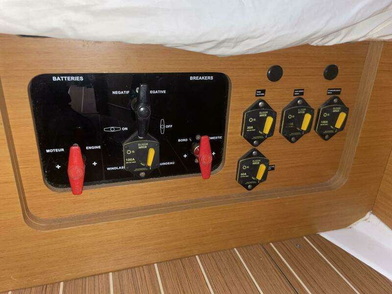 50ft Jeanneau Yacht For Sale 50ft Jeanneau Yacht For Sale