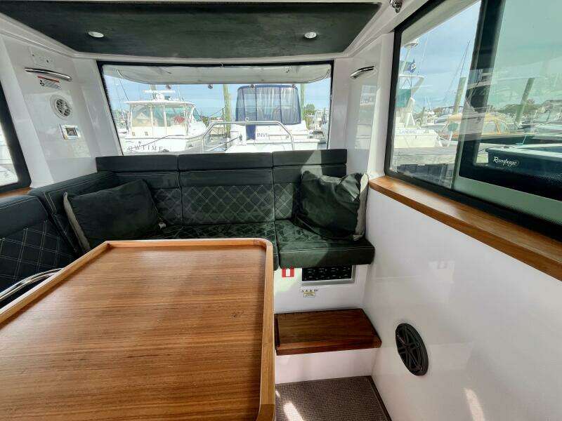 Island Time 37ft Axopar Yacht For Sale Island Time 37ft Axopar Yacht For Sale