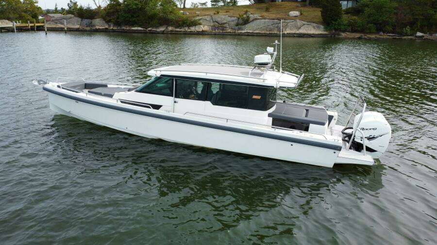 Island Time 37ft Axopar Yacht For Sale Island Time 37ft Axopar Yacht For Sale