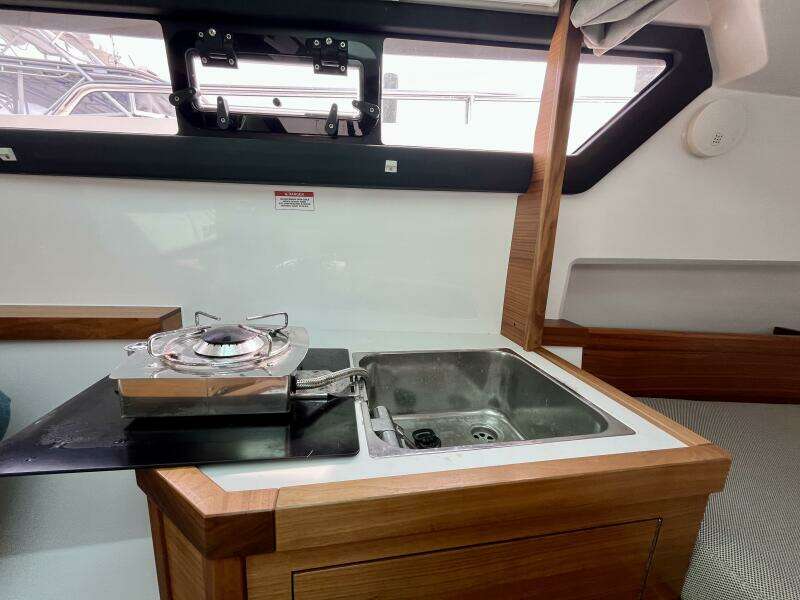 Island Time 37ft Axopar Yacht For Sale Island Time 37ft Axopar Yacht For Sale