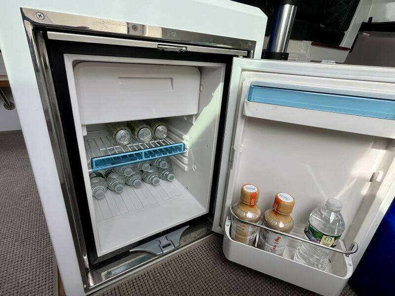 Island Time 37ft Axopar Yacht For Sale Island Time 37ft Axopar Yacht For Sale