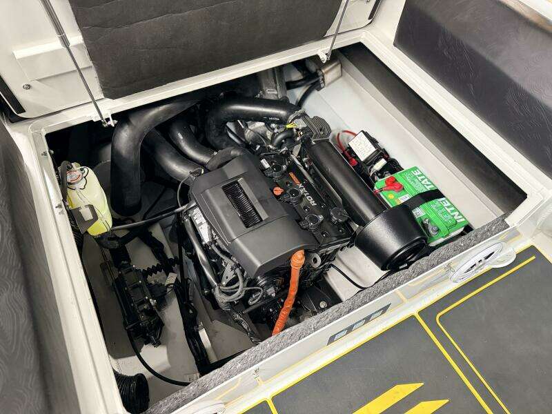 19ft Highfield Yacht For Sale