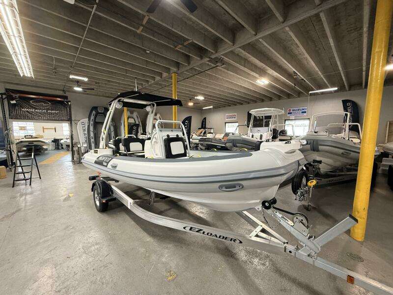 19ft Highfield Yacht For Sale