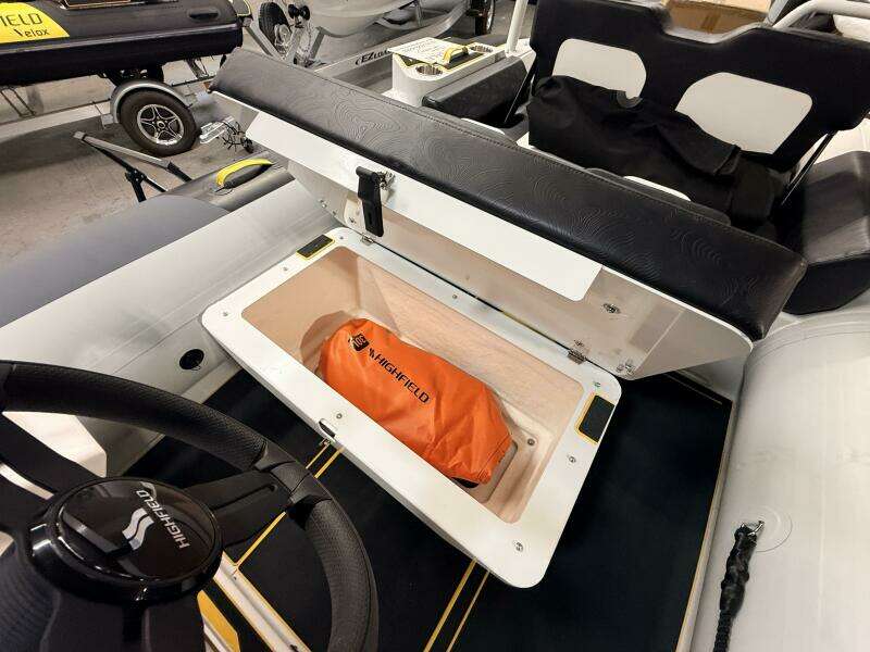 19ft Highfield Yacht For Sale