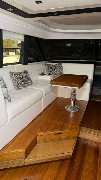 44ft Tiara Yachts Yacht For Sale