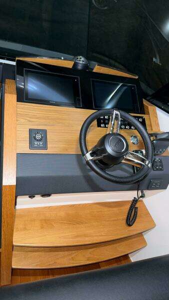 44ft Tiara Yachts Yacht For Sale