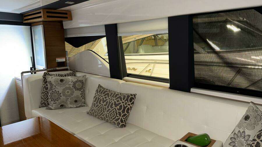 44ft Tiara Yachts Yacht For Sale