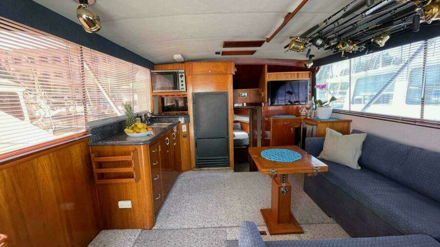 1986 Ocean 38 Super Sport - AQUA MA'AM