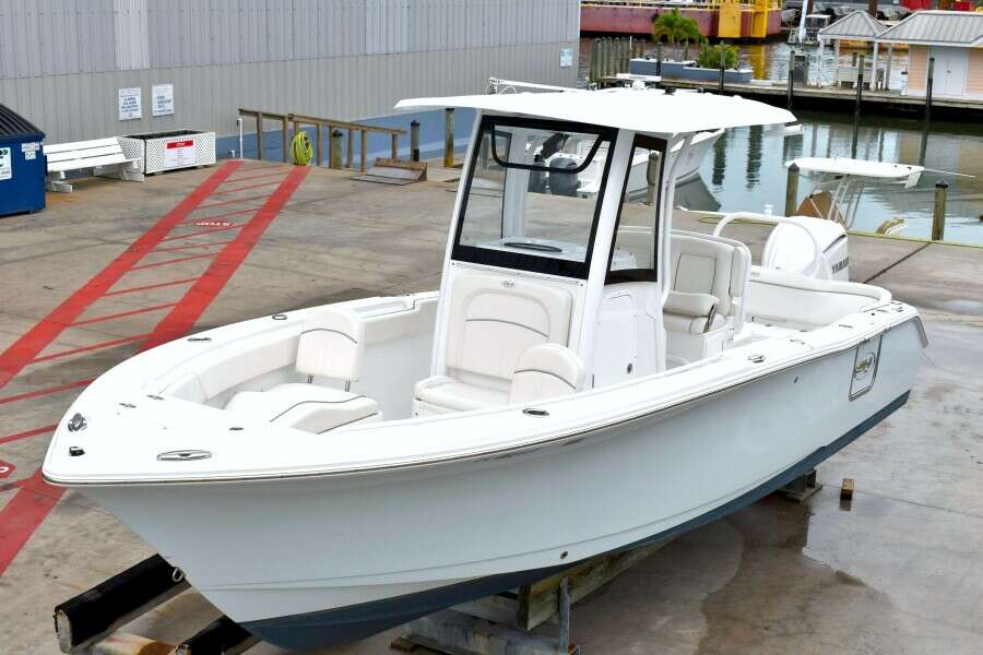 25ft Sea Hunt Yacht For Sale