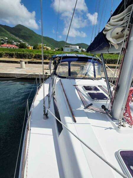 Knot Working  41ft Dufour Yacht For Sale