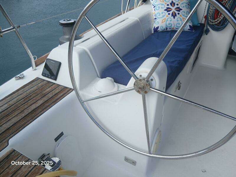 Knot Working  41ft Dufour Yacht For Sale