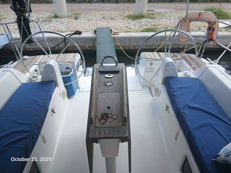 Knot Working  41ft Dufour Yacht For Sale