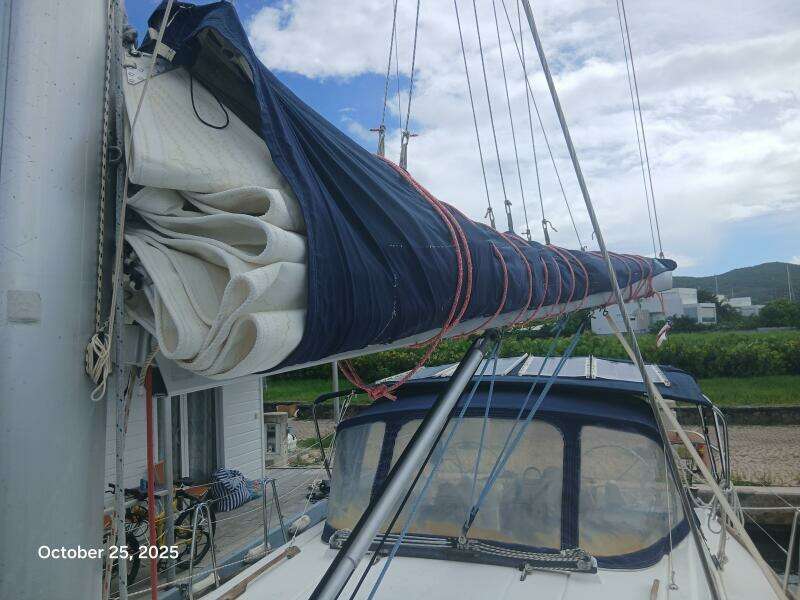 Knot Working  41ft Dufour Yacht For Sale