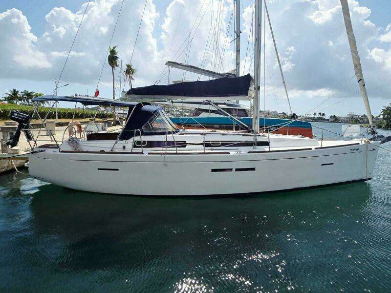 Knot Working  41ft Dufour Yacht For Sale