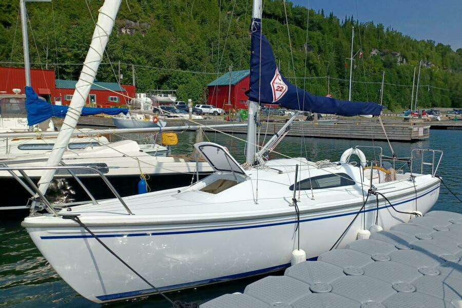 22ft Catalina Yacht For Sale