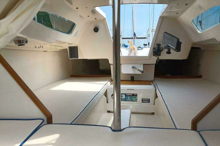 22ft Catalina Yacht For Sale