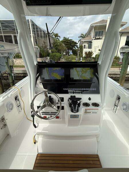 26ft Edgewater Yacht For Sale