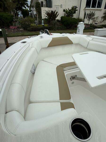 26ft Edgewater Yacht For Sale