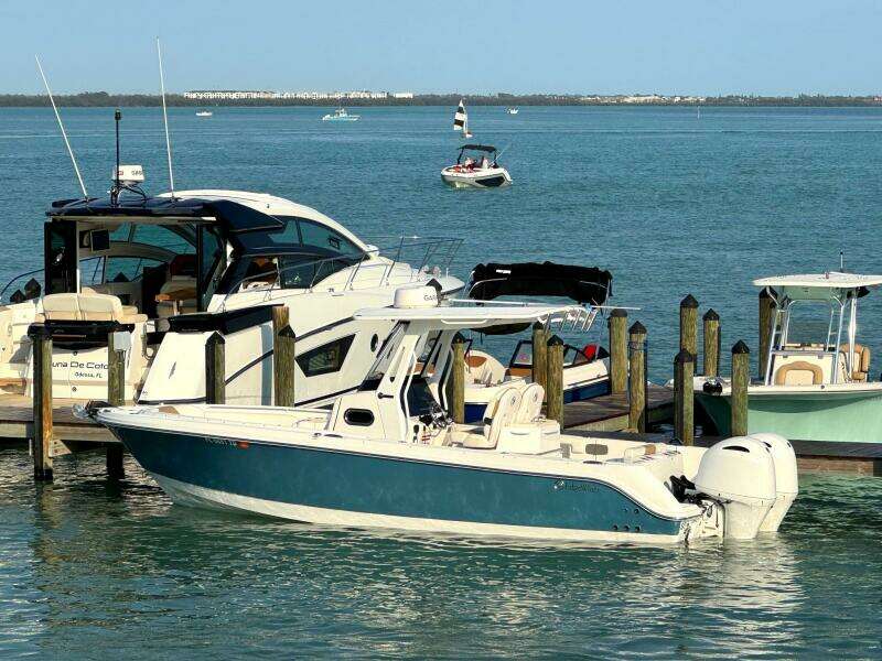 26ft Edgewater Yacht For Sale