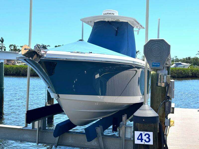 26ft Edgewater Yacht For Sale
