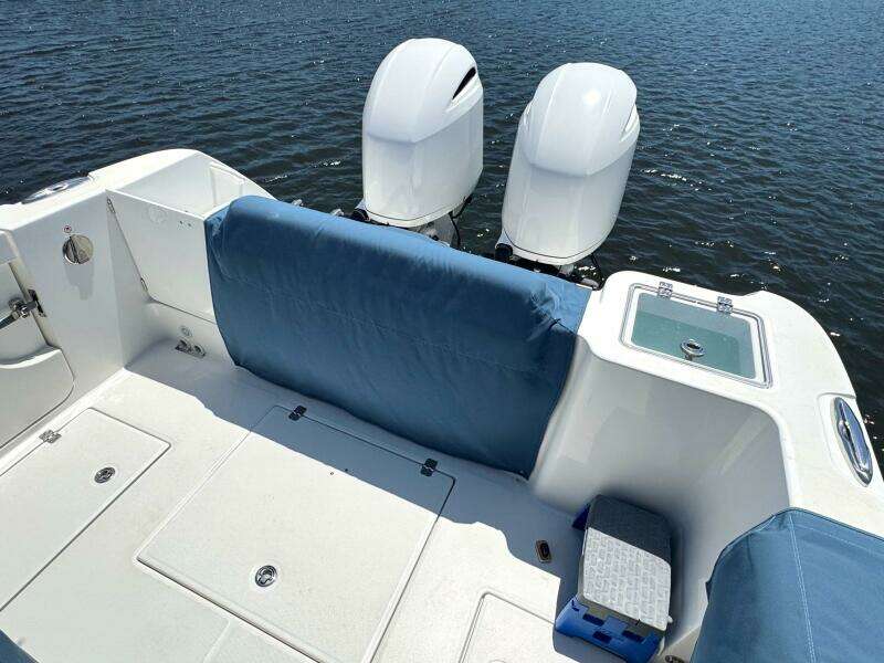 26ft Edgewater Yacht For Sale