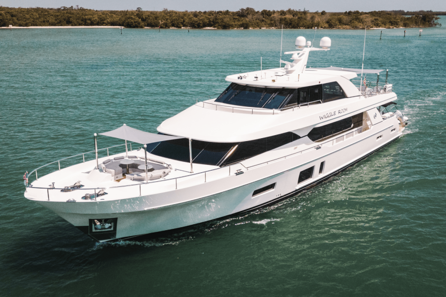 100ft Ocean Alexander Yacht For Sale