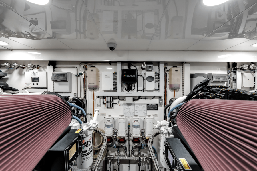 100ft Ocean Alexander Yacht For Sale