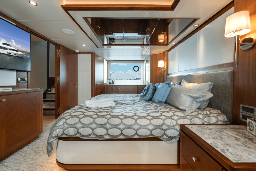 100ft Ocean Alexander Yacht For Sale