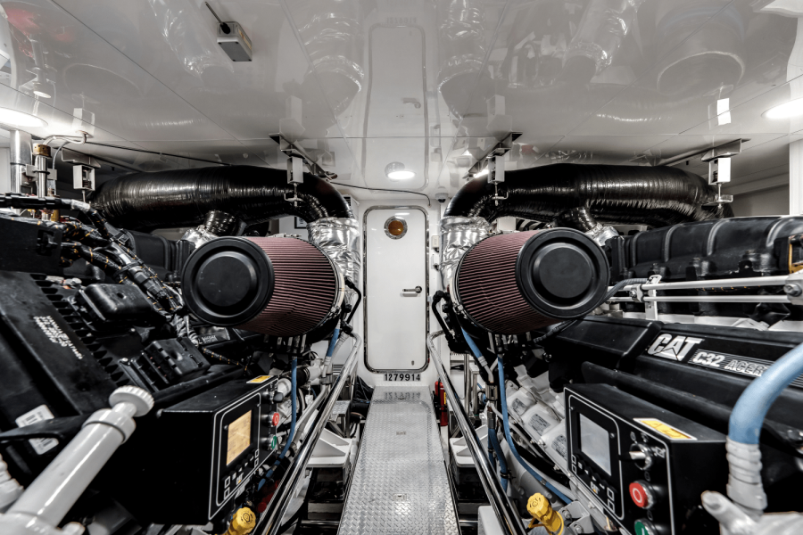 100ft Ocean Alexander Yacht For Sale