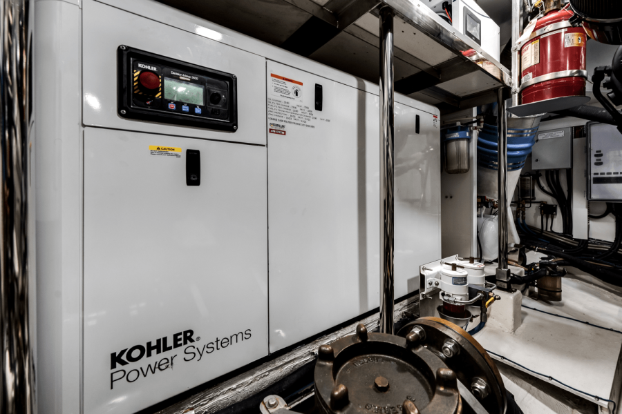 100ft Ocean Alexander Yacht For Sale